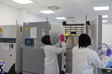 hVIVO_Lab_Services_Logistics