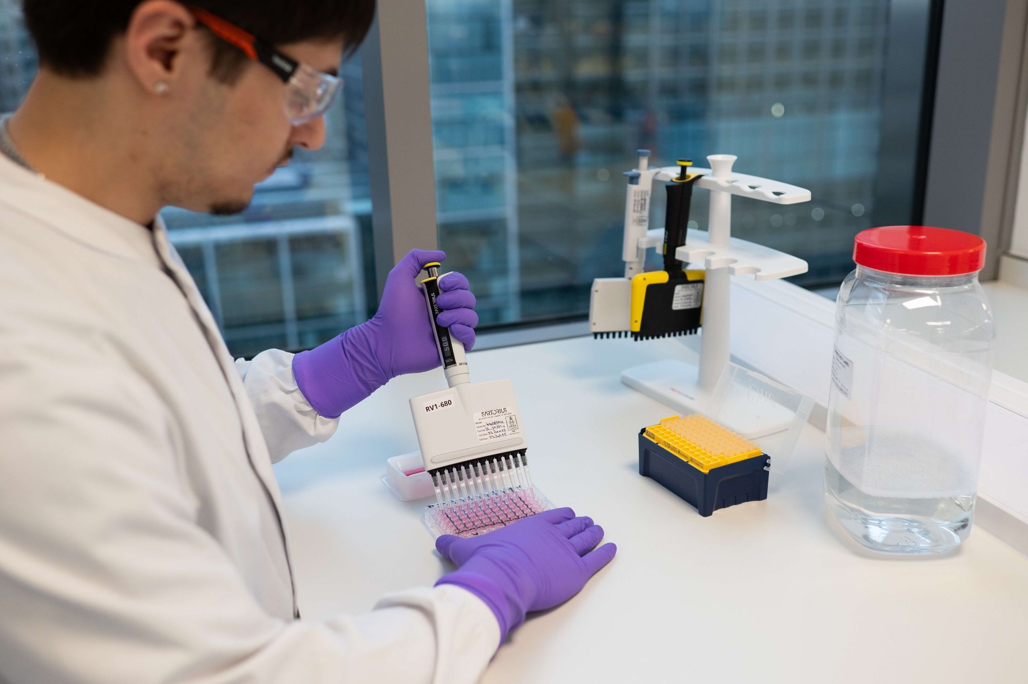 hVIVO_Lab_Services_Sample_Processing-1